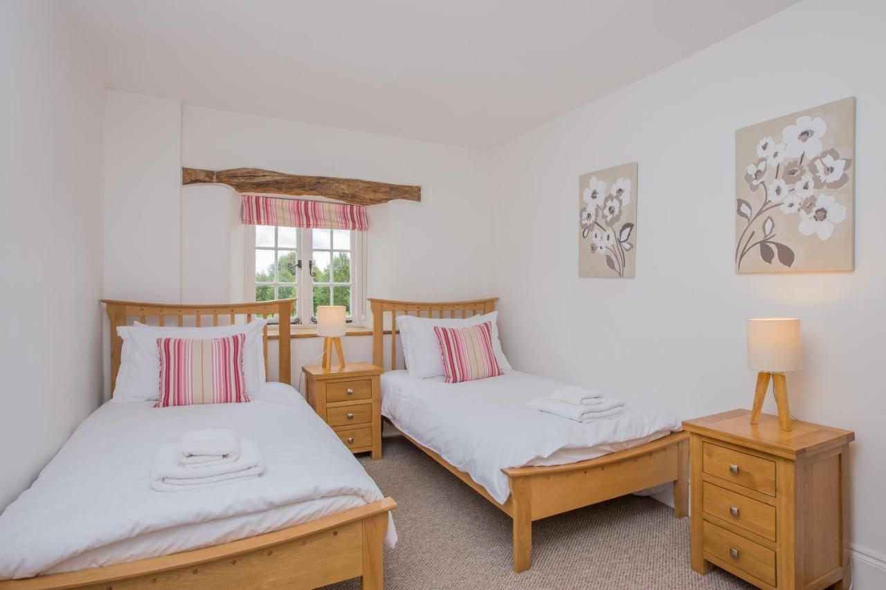 Kingston Estate Villa Staverton  Eksteriør billede